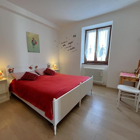 B&B Casa Taralin Teglio Buitenkant foto